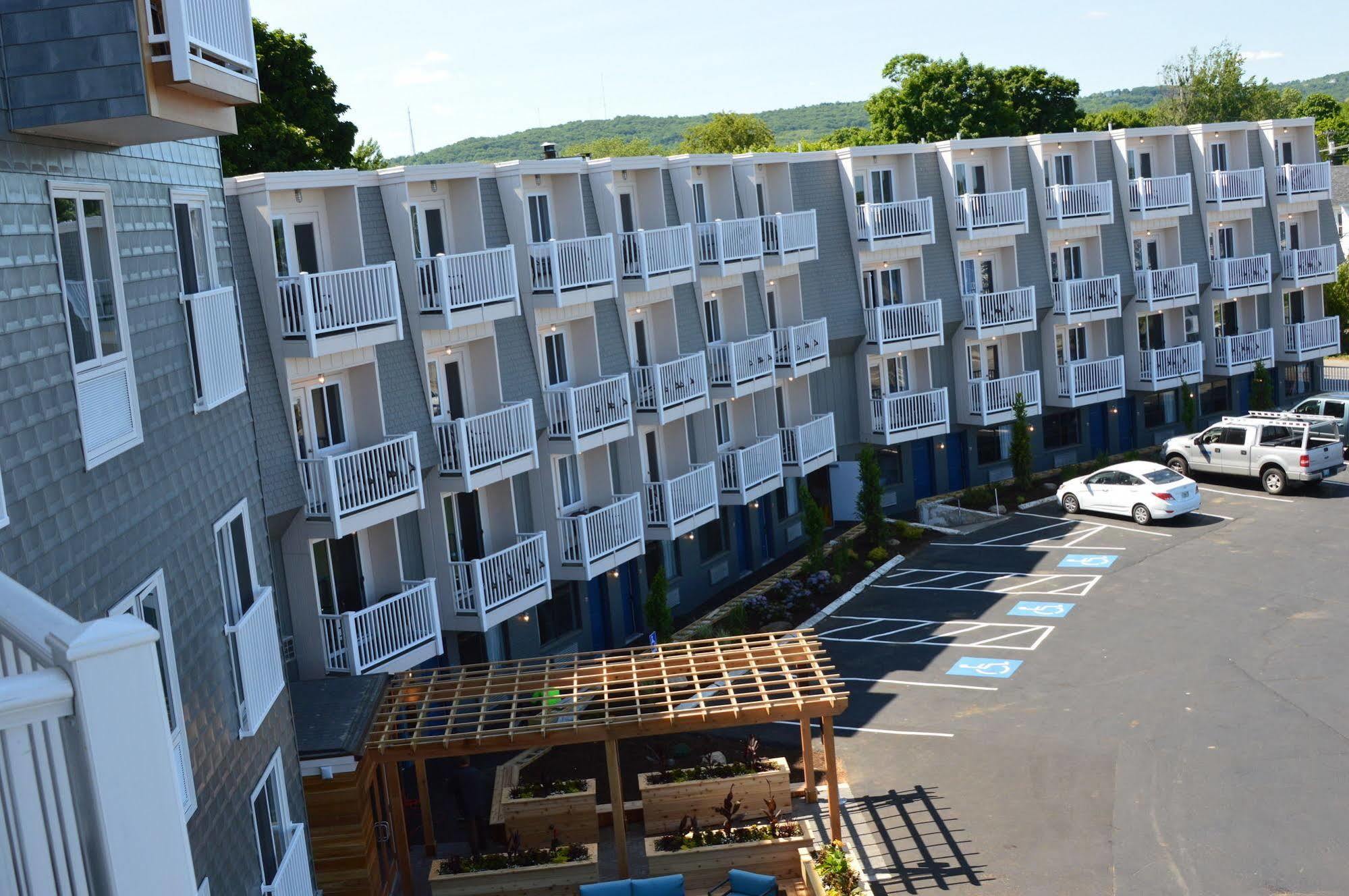 Rockland Harbor Hotel Exterior foto